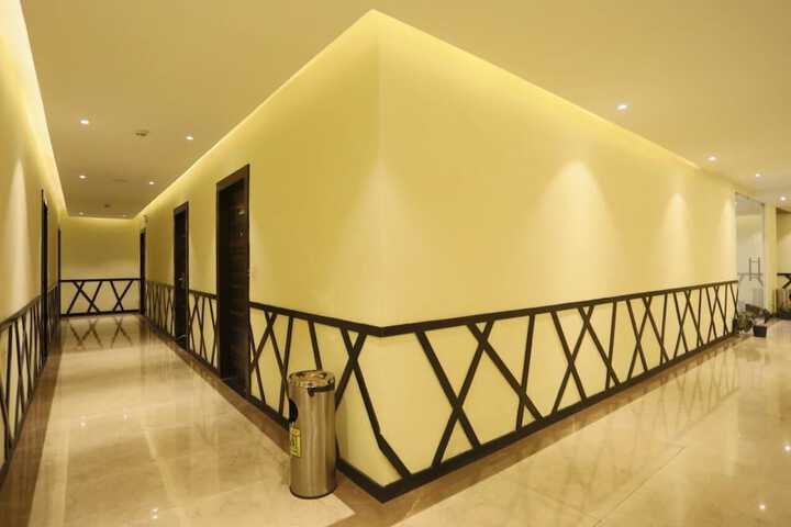 Hotel Interior 4 of 22