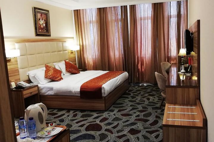 Room 20 of 40