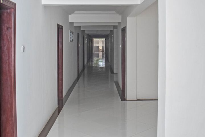Ballroom/Hall 88 of 120