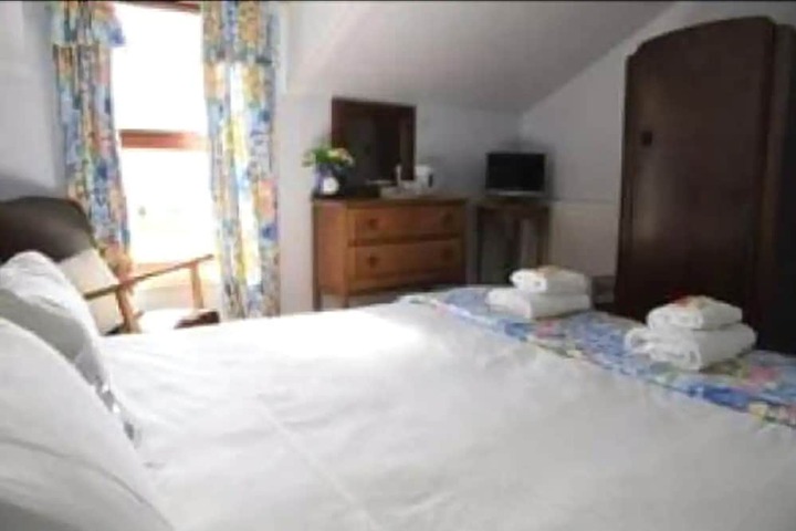 Room 9 of 21