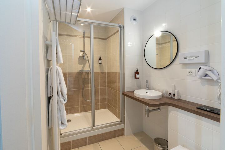 Bath Photo