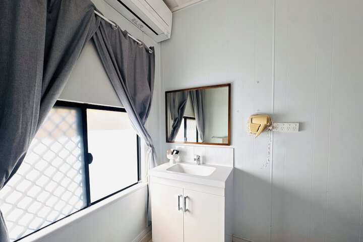 Room 26 of 39
