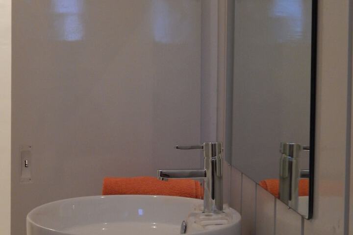 Room 29 of 36