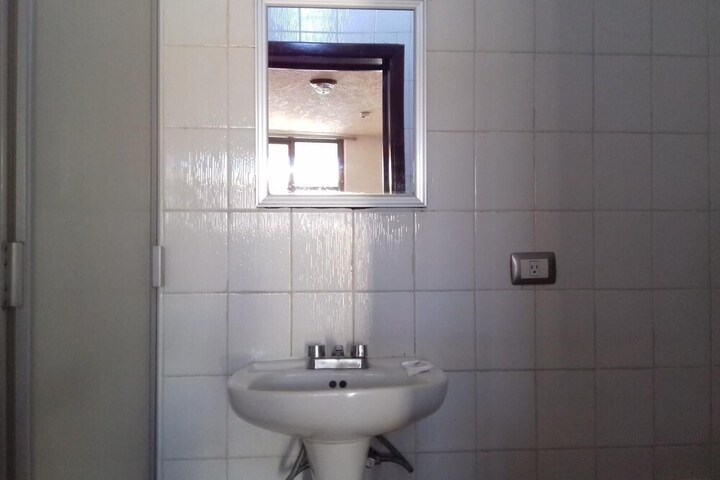 Room 20 of 34