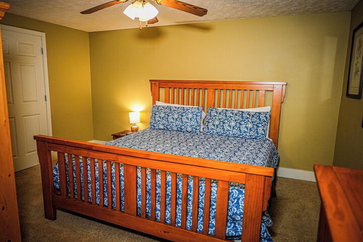 Room 59 of 232