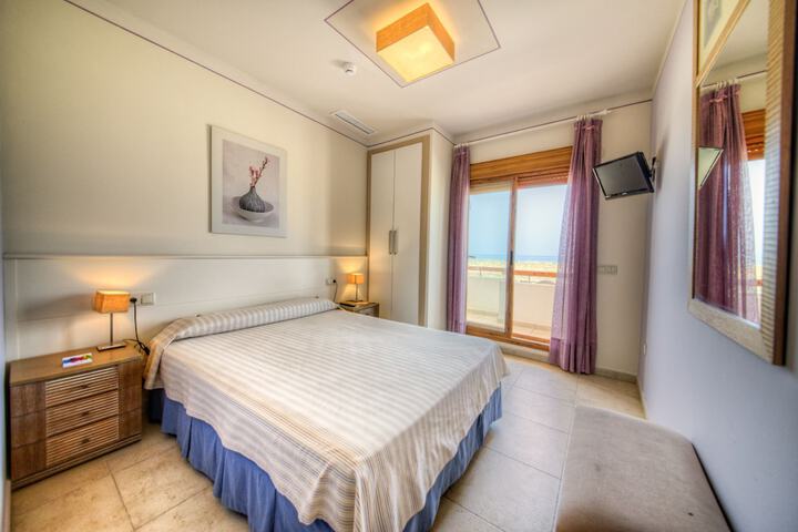 Room 6 of 34