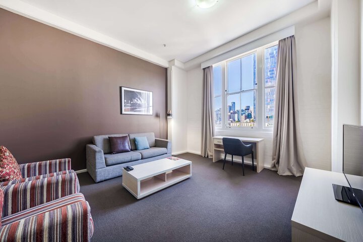 Room 124 of 190