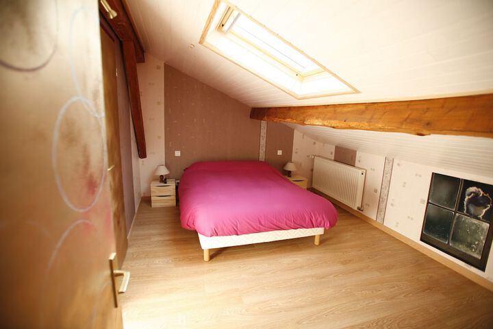 Room 5 of 21