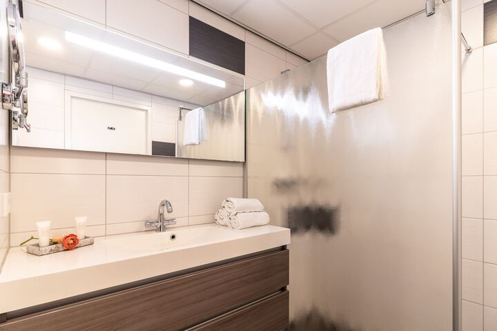 Bathroom Interior Photo