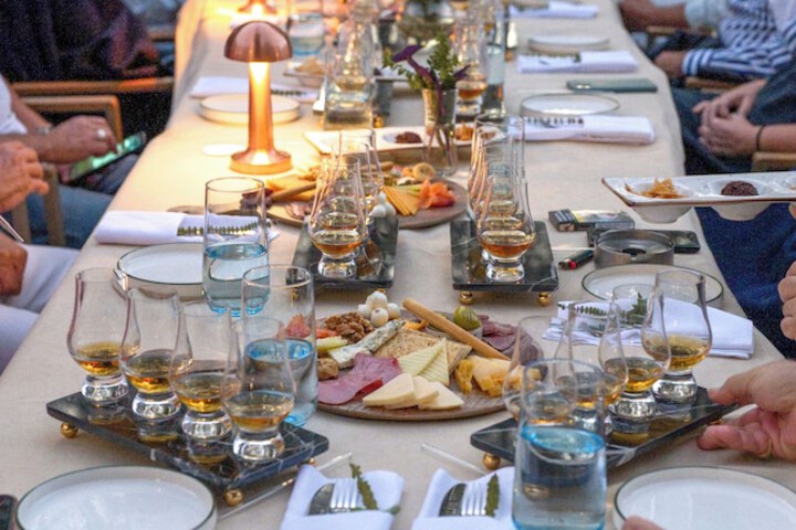 Dining 93 of 116