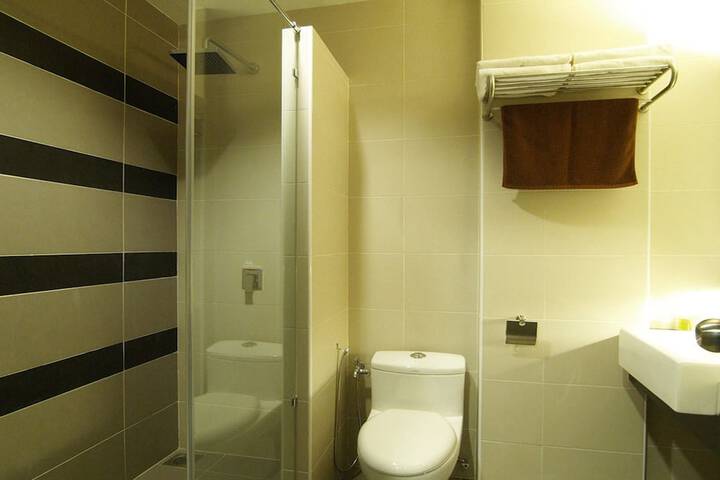 Room 30 of 51