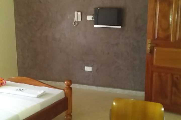 Room 7 of 23