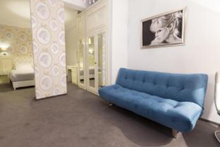 Photo 10