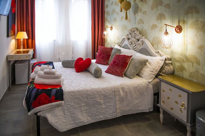 Room 45 of 141