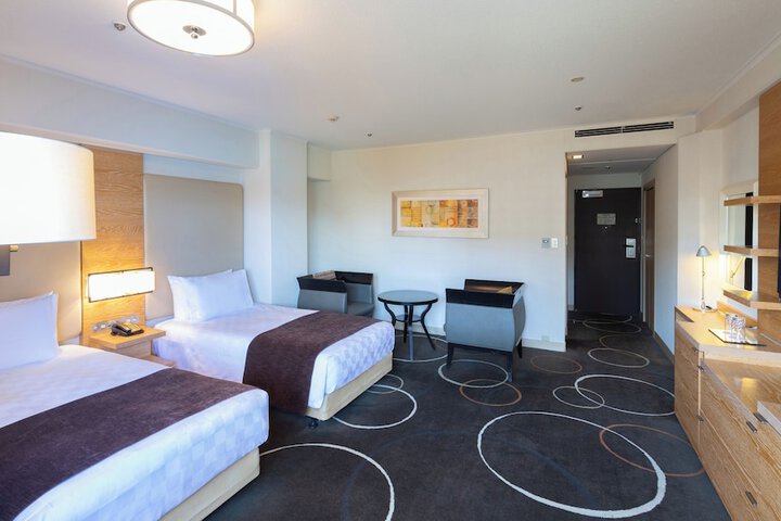 Room 40 of 239
