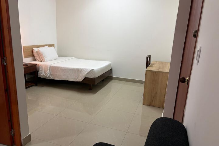 Room 20 of 36