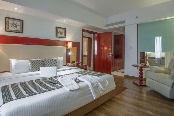 Room 13 of 60