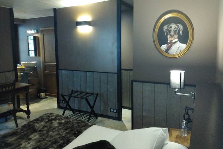 Room 16 of 41