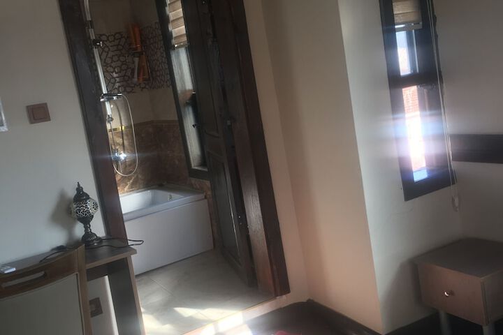 Room 14 of 44