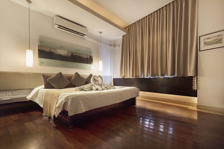 Room 9 of 35