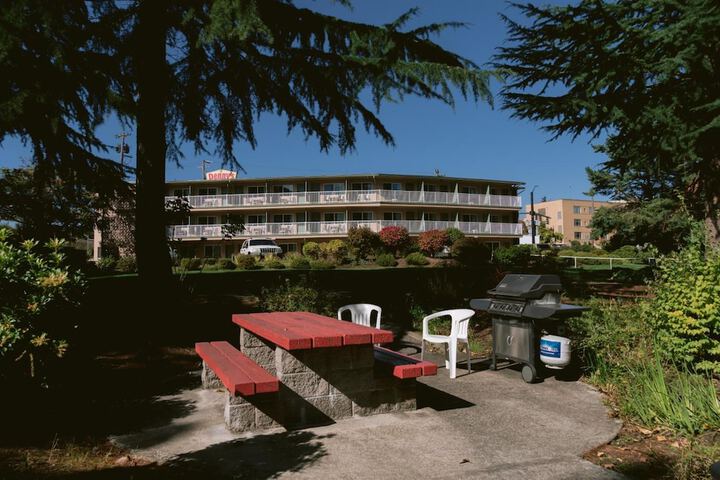 Property Grounds 49 of 60