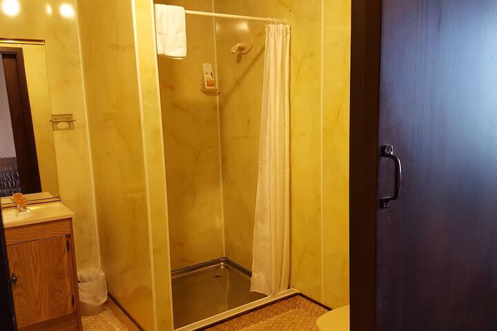 Room 31 of 47