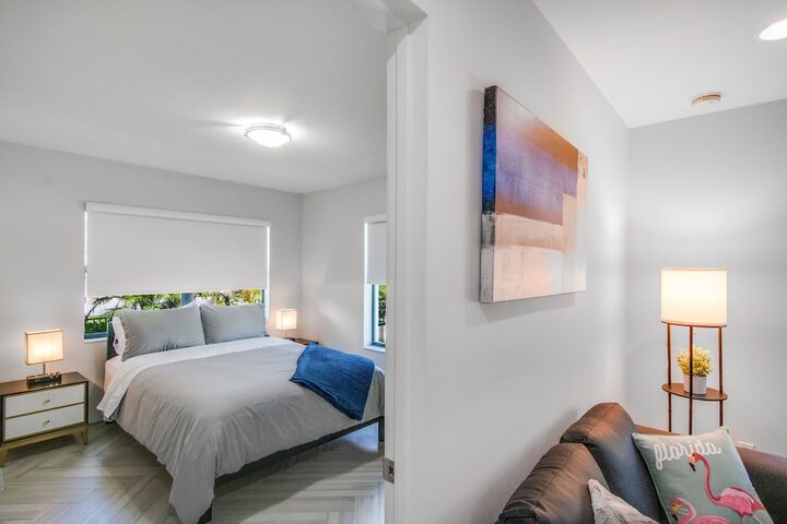 Room 2 of 23