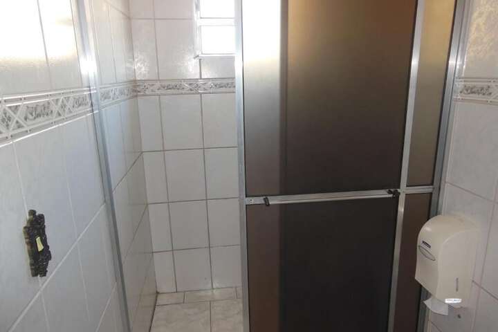 Room 16 of 35