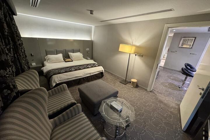 Room 20 of 61