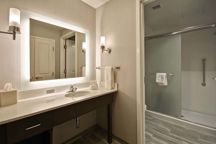 Bathroom shower