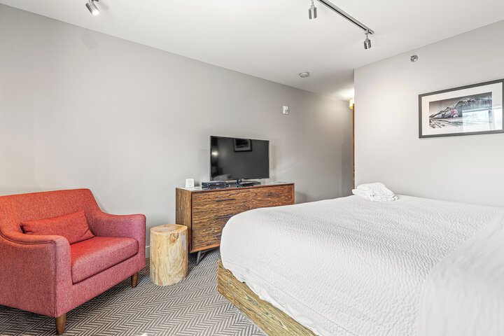 Room 16 of 55