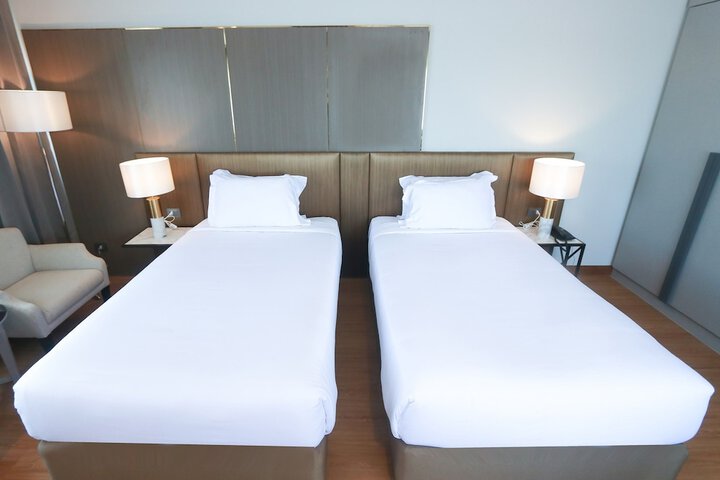 Room 15 of 91