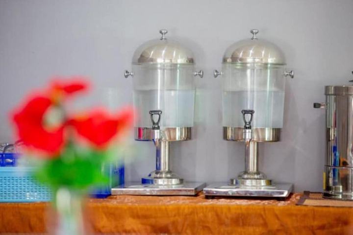Breakfast/Coffee Service 41 of 57