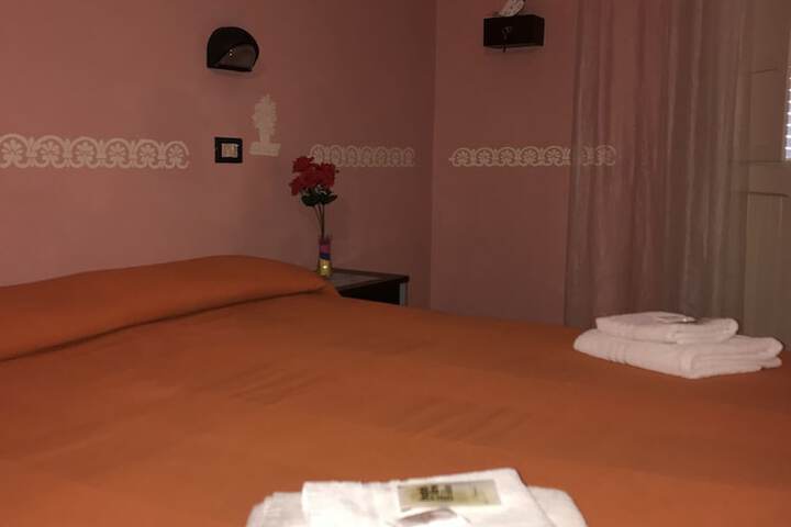 Room 12 of 15