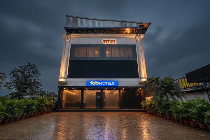 Fabhotel Sarja Sky