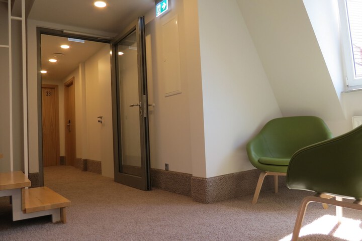 Ballroom/Hall 78 of 82