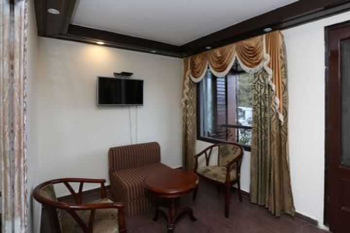 Room 7 of 22