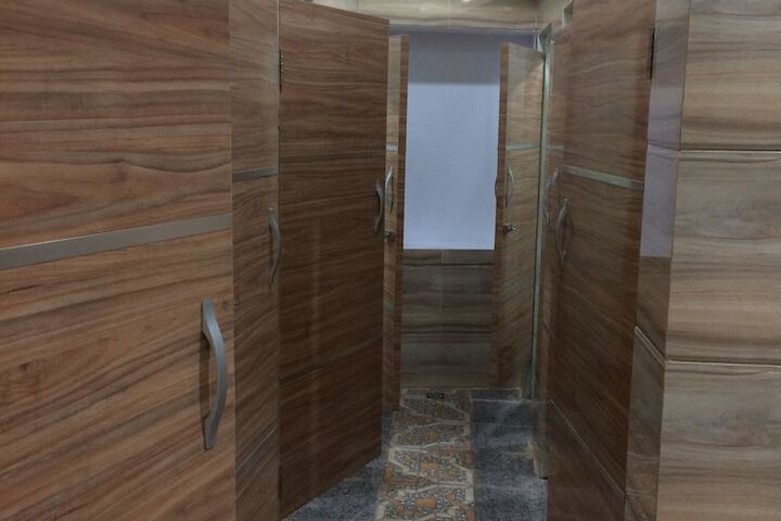 Room 14 of 30