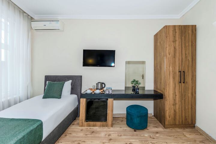 Room 20 of 43