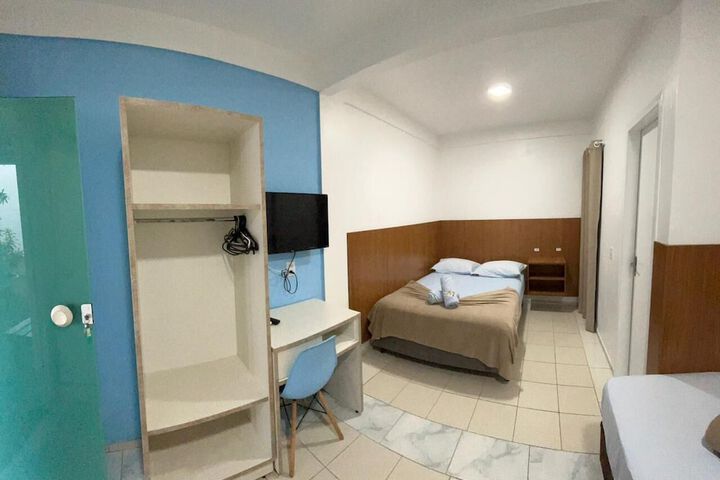 Room 30 of 96