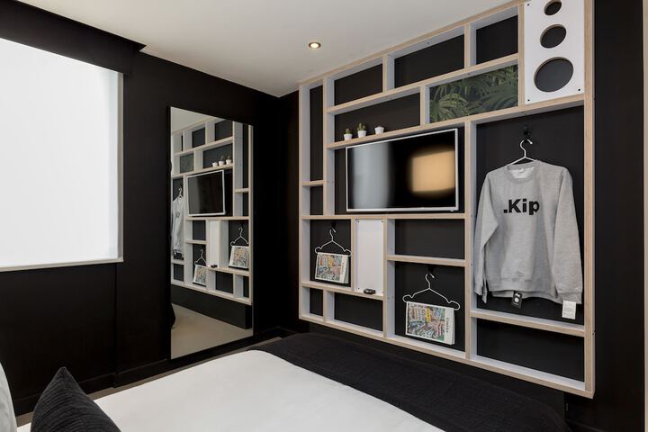 Room 29 of 71
