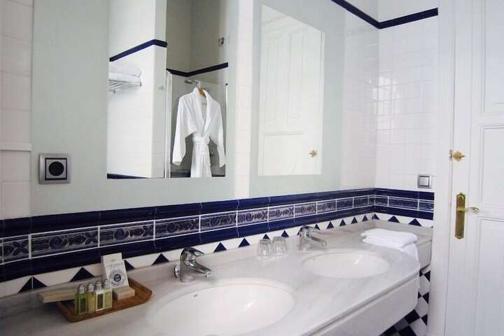 Bathroom Interior Photo