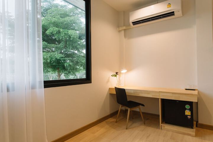 Room 43 of 103