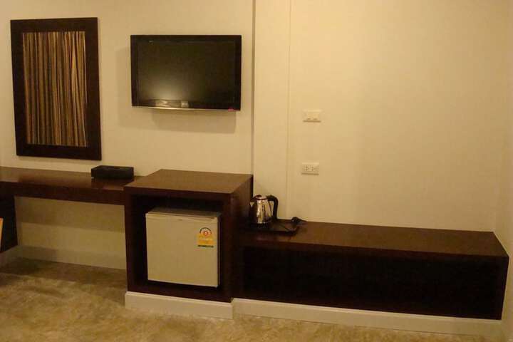 Room 35 of 43