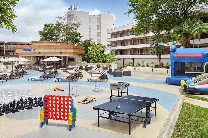 Pool 58 of 118