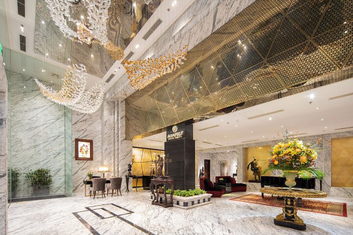 Hotel Interior 4 of 144