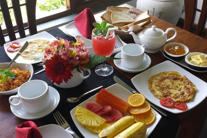 Breakfast/Coffee Service 91 of 123