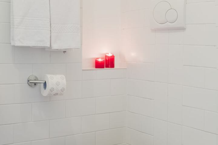 Clean Restrooms