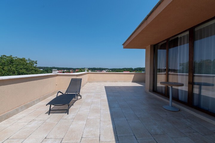 Terrace/Patio 26 of 47
