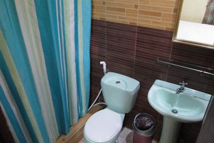 Room 20 of 34